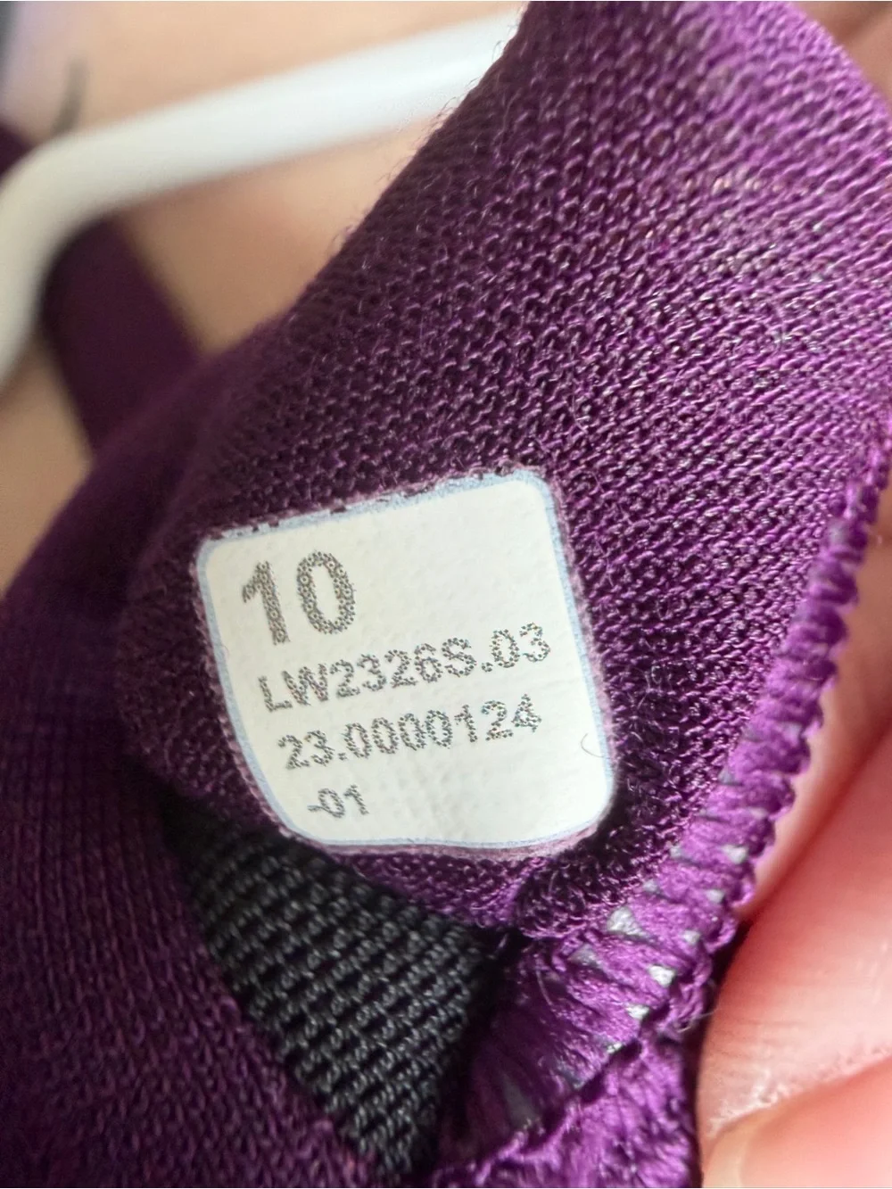 Lululemon Energy Bra *Medium Support, B–D Cups Dramatic Magenta (First Release)
